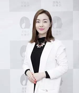 云南金佳玭 美容协会会长