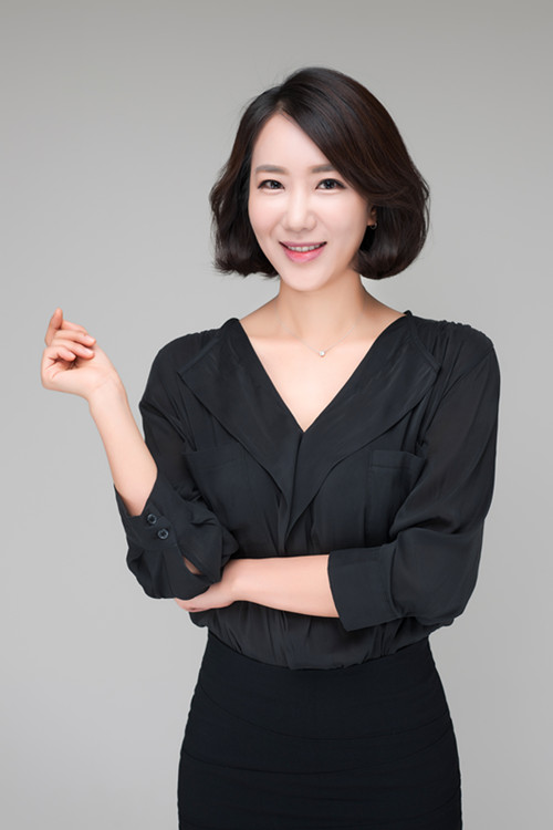 云南千佼填 国际高级纹绣师